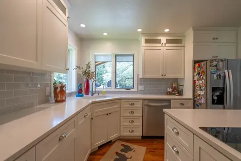 2296 Condor Drive Redmond OR 97756