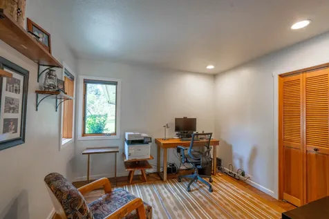 2296 Condor Drive Redmond OR 97756