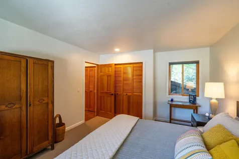 2296 Condor Drive Redmond OR 97756