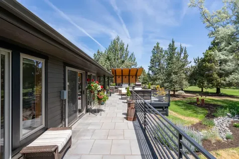2296 Condor Drive Redmond OR 97756