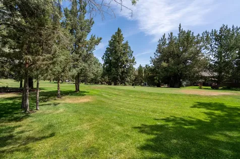 2296 Condor Drive Redmond OR 97756