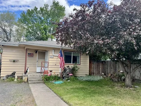 291 SE 7th Street Madras OR 97741