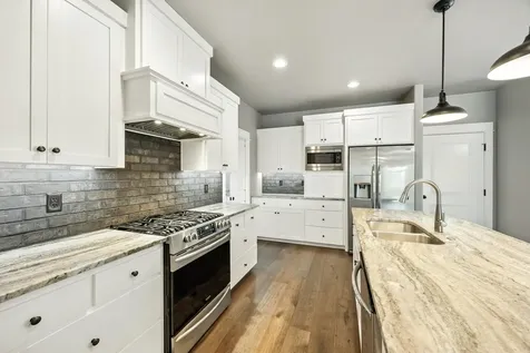 426 Frontier Court Medford OR 97504