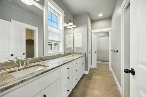 426 Frontier Court Medford OR 97504