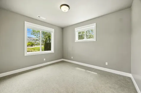 426 Frontier Court Medford OR 97504
