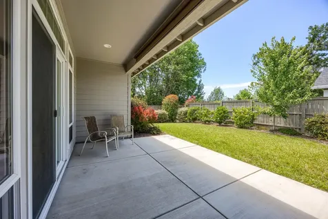 426 Frontier Court Medford OR 97504
