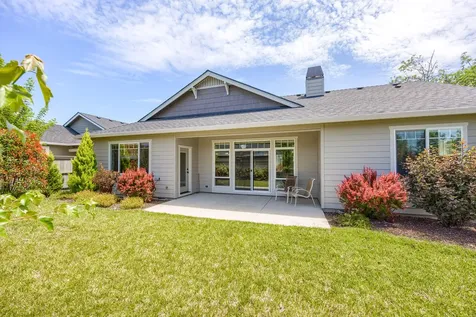 426 Frontier Court Medford OR 97504
