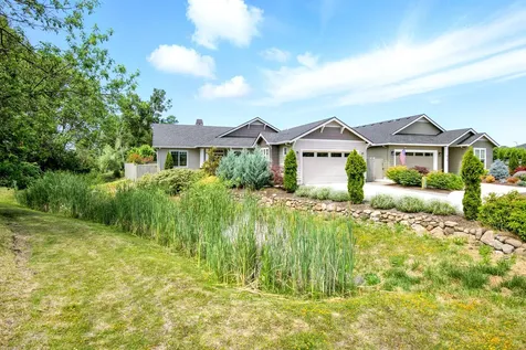 426 Frontier Court Medford OR 97504