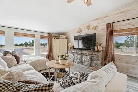 6290 SE Hilltop Road Prineville OR 97754
