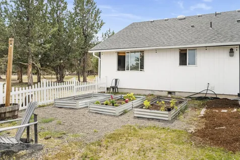 6290 SE Hilltop Road Prineville OR 97754