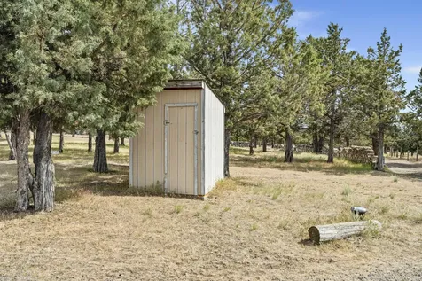 6290 SE Hilltop Road Prineville OR 97754