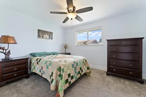 21697 Old Red Road Bend OR 97702