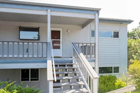 854 Twin Pines Circle Ashland OR 97520