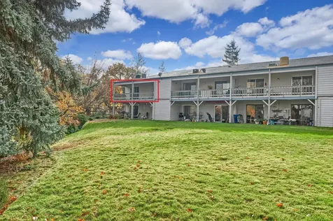 854 Twin Pines Circle Ashland OR 97520