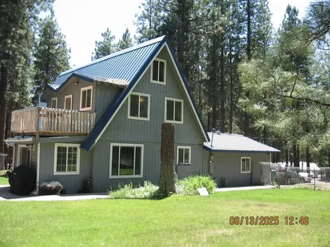 17007 Camp Day Lane Klamath Falls OR 97601