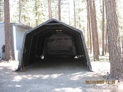 17007 Camp Day Lane Klamath Falls OR 97601