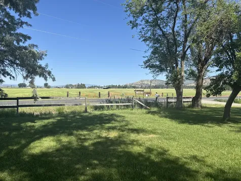 4791 Pine Grove Road Klamath Falls OR 97603