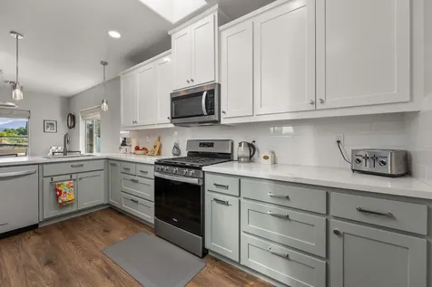 305 SW Tayberry Glen Lane Grants Pass OR 97527