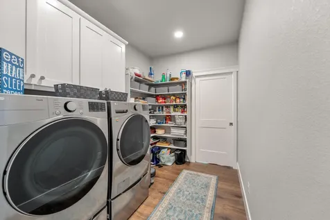 305 SW Tayberry Glen Lane Grants Pass OR 97527
