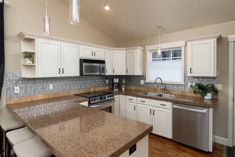 62721 Larkview Road Bend OR 97701