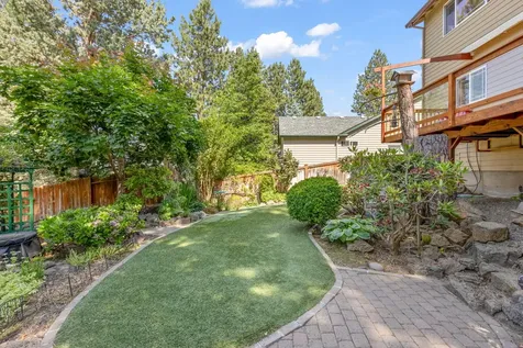 19954 Cliffrose Drive Bend OR 97702
