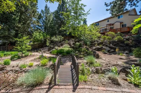 19954 Cliffrose Drive Bend OR 97702
