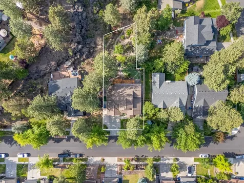 19954 Cliffrose Drive Bend OR 97702
