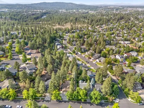 19954 Cliffrose Drive Bend OR 97702