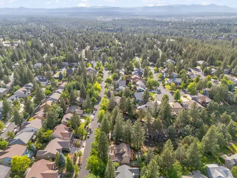19954 Cliffrose Drive Bend OR 97702