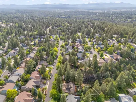 19954 Cliffrose Drive Bend OR 97702