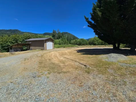 2157 Ferguson Lane Days Creek OR 97429
