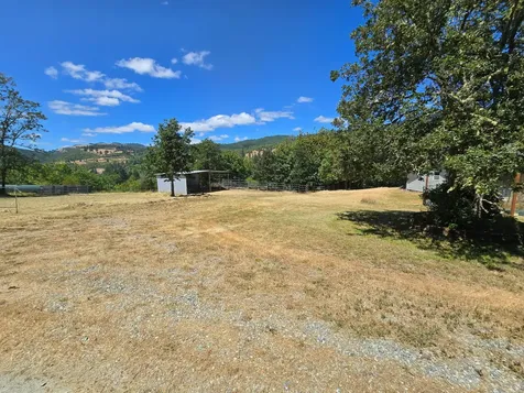 2157 Ferguson Lane Days Creek OR 97429