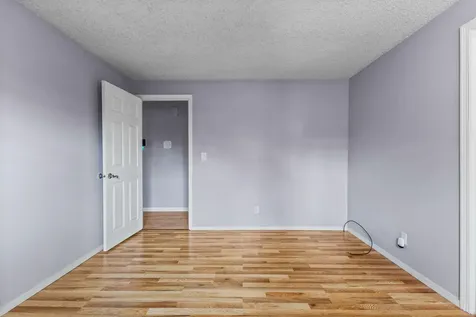 1710 Highlight Court S Salem OR 97302