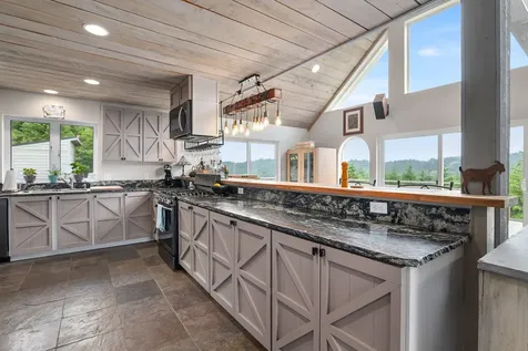 54431 Morrison Road Bandon OR 97411