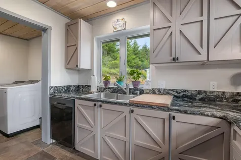 54431 Morrison Road Bandon OR 97411