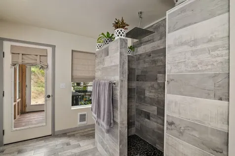 54431 Morrison Road Bandon OR 97411