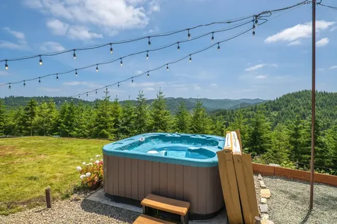 54431 Morrison Road Bandon OR 97411