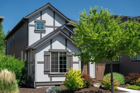 3130 SW 28th Street Redmond OR 97756