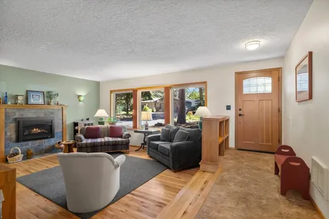 60839 Cultus Drive Bend OR 97702