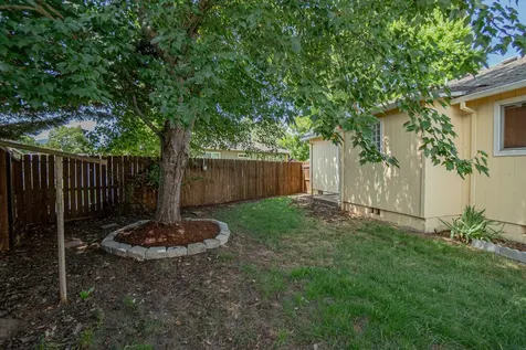 1841 Layla Drive Medford OR 97501