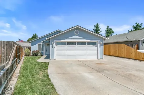 113 Horton Circle Medford OR 97501