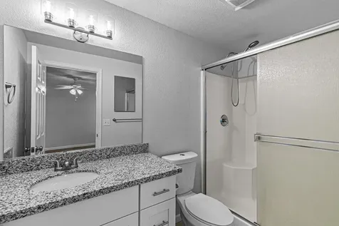 113 Horton Circle Medford OR 97501
