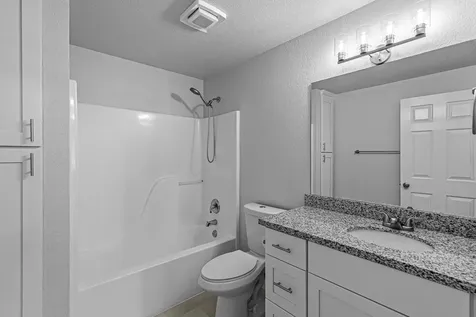 113 Horton Circle Medford OR 97501