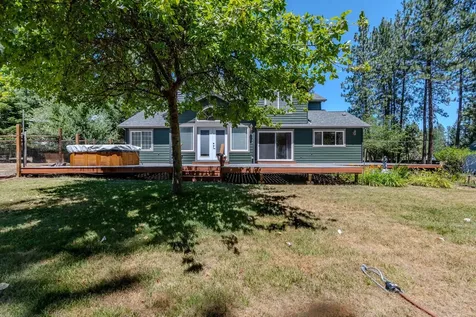7888 Redthorne Road Rogue River OR 97537