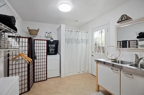 1342 SE Priscilla Lane Grants Pass OR 97526