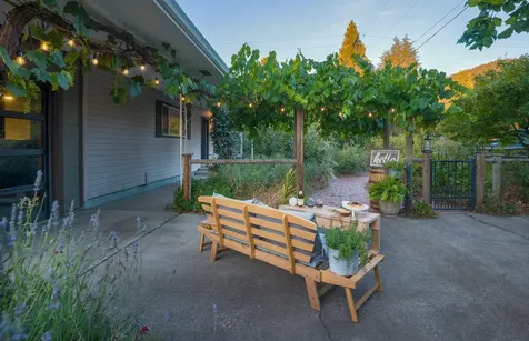 1342 SE Priscilla Lane Grants Pass OR 97526