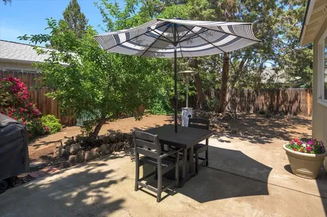 2614 NE 2614 NE Brian Ray Court Bend OR 97701