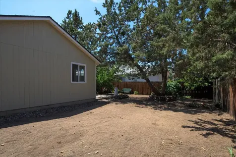 2614 NE 2614 NE Brian Ray Court Bend OR 97701