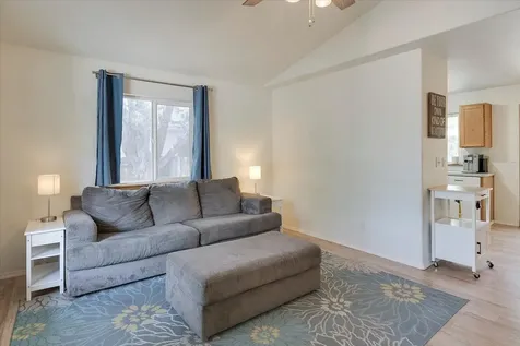 2614 NE 2614 NE Brian Ray Court Bend OR 97701