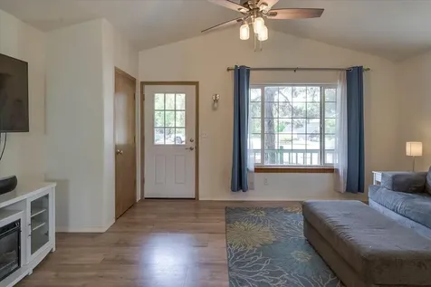 2614 NE 2614 NE Brian Ray Court Bend OR 97701